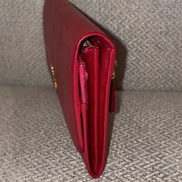 Prada red long Wallet clutch - Picture 4 of 11